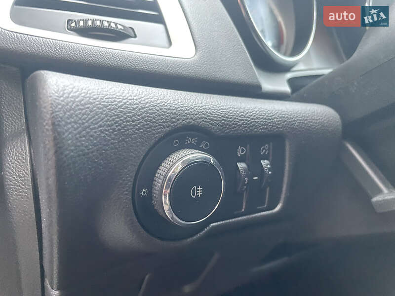 Универсал Opel Astra 2013 в Ковеле