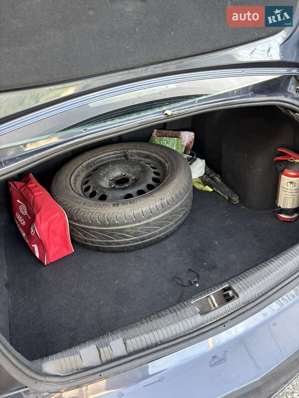 Седан Opel Astra 2007 в Коростені