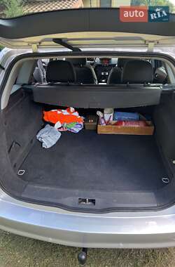 Универсал Opel Astra 2010 в 
