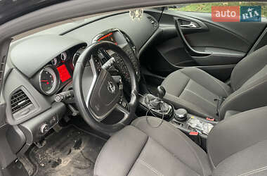 Универсал Opel Astra 2015 в 