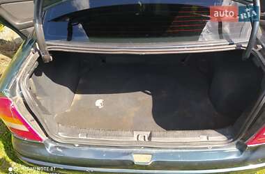 Седан Opel Astra 2004 в 