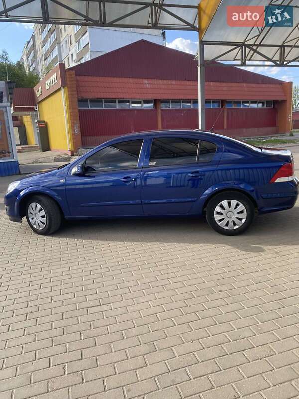 Седан Opel Astra 2009 в 