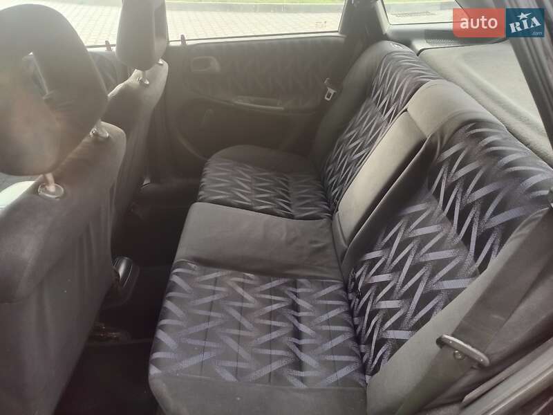 Хэтчбек Opel Astra 1995 в Лубнах