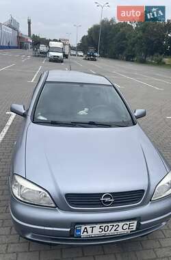 Хэтчбек Opel Astra 2006 в Коломые