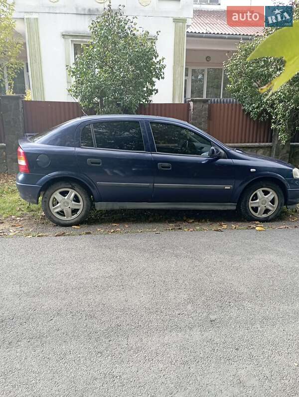 Opel Astra 1998