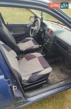 Седан Opel Astra 1993 в 