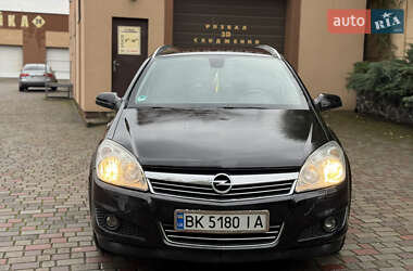 Универсал Opel Astra 2008 в 