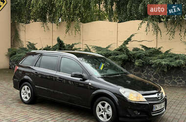 Универсал Opel Astra 2008 в 