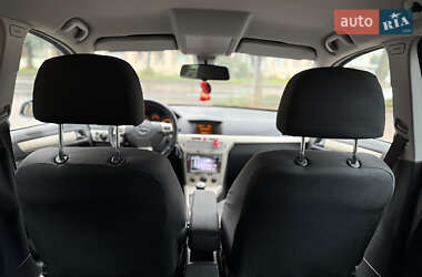 Универсал Opel Astra 2008 в 
