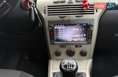 Универсал Opel Astra 2008 в 
