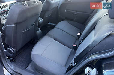 Универсал Opel Astra 2007 в 