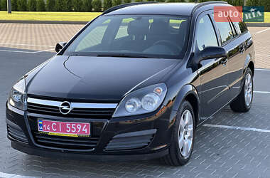 Универсал Opel Astra 2005 в 