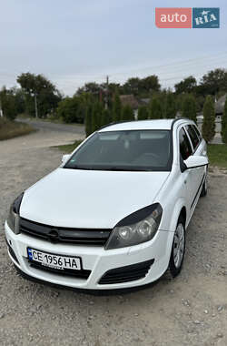 Универсал Opel Astra 2005 в Яремче