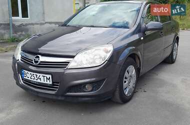 Седан Opel Astra 2008 в Трускавце