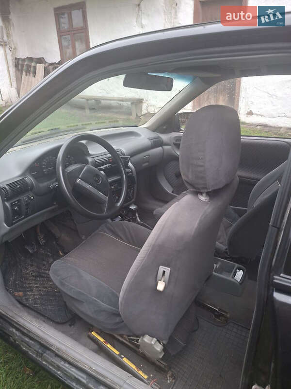 Хэтчбек Opel Astra 1992 в Львове