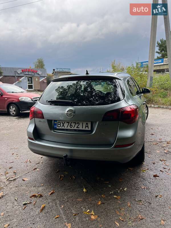 Універсал Opel Astra 2011 в Нетішині фото 2 Універсал Opel Astra 2011 в Нетішині