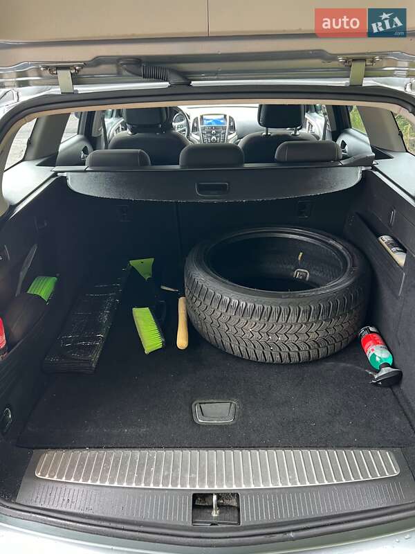 Універсал Opel Astra 2011 в Нетішині фото 8 Універсал Opel Astra 2011 в Нетішині