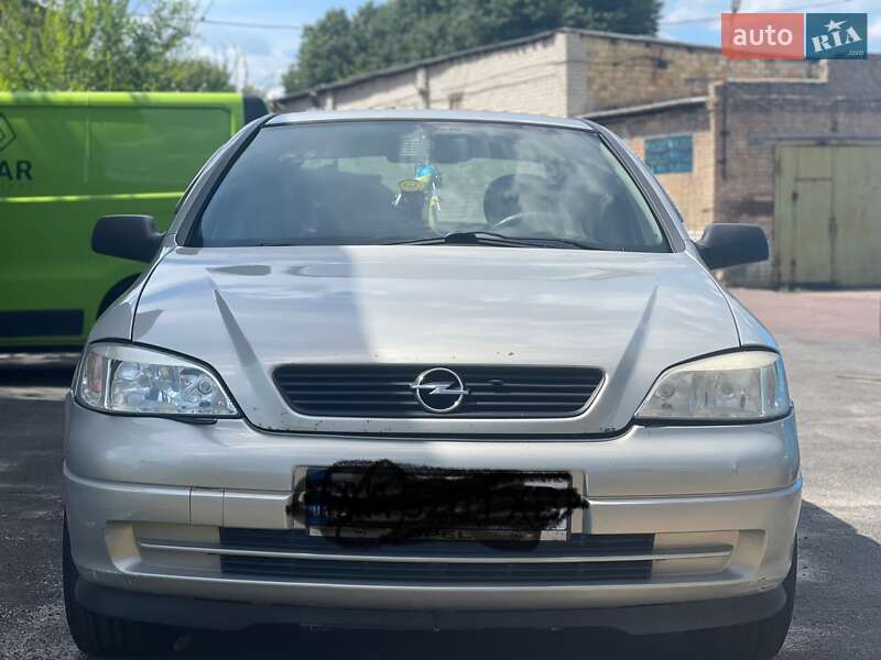 Opel Astra 2006