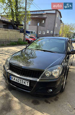 Хэтчбек Opel Astra 2005 в Киеве