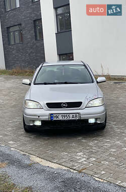 Седан Opel Astra 2005 в  фото 5 Седан Opel Astra 2005 в