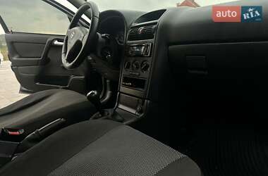 Седан Opel Astra 2008 в 
