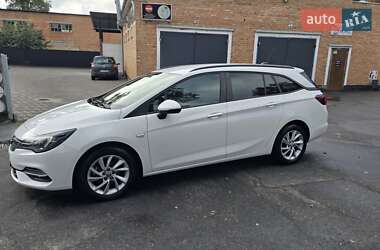 Универсал Opel Astra 2020 в 