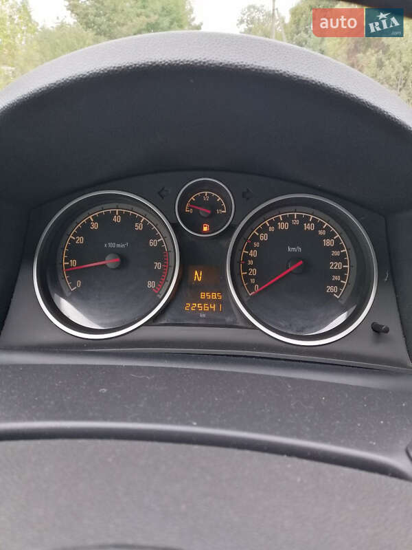 Хетчбек Opel Astra 2009 в Бердичеві