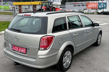Универсал Opel Astra 2006 в 