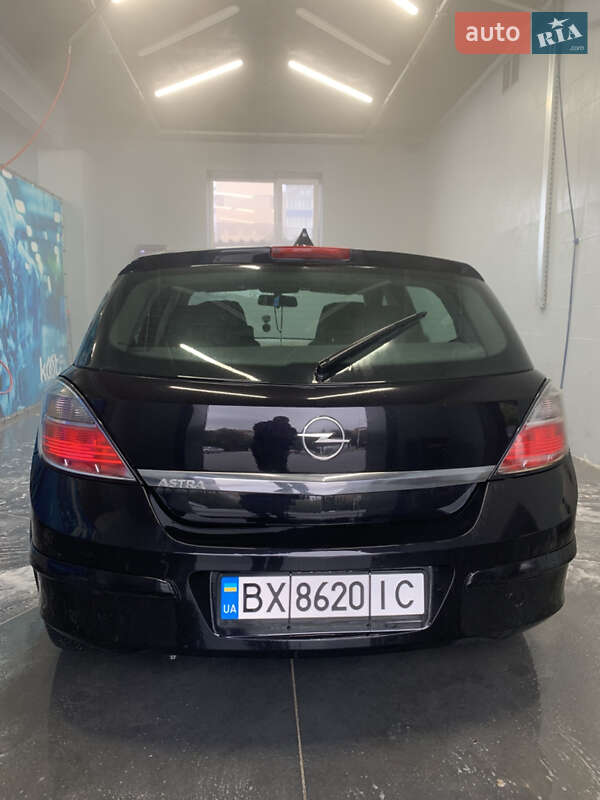 Хетчбек Opel Astra 2007 в Кам'янець-Подільському фото 4 Хетчбек Opel Astra 2007 в Кам'янець-Подільському