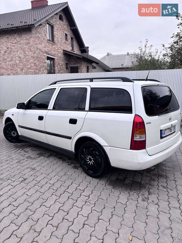 Универсал Opel Astra 1998 в Коломые