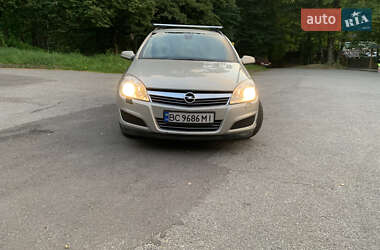 Универсал Opel Astra 2009 в 
