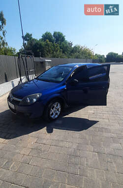 Хэтчбек Opel Astra 2006 в 