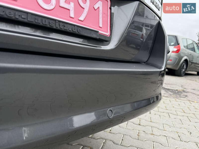 Универсал Opel Astra 2009 в Виннице