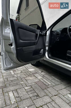 Універсал Opel Astra 1999 в Львові