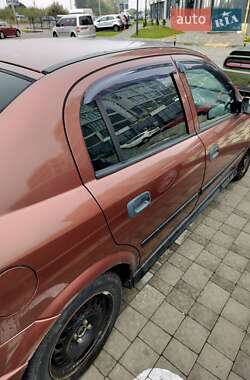 Седан Opel Astra 2001 в 