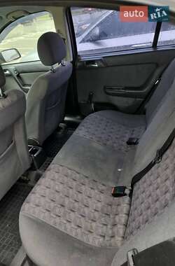 Седан Opel Astra 2001 в 