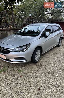Универсал Opel Astra 2019 в 