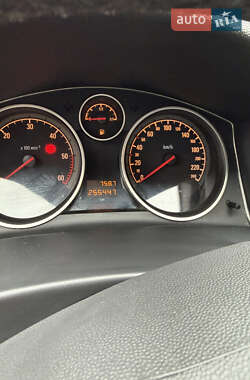 Универсал Opel Astra 2009 в 