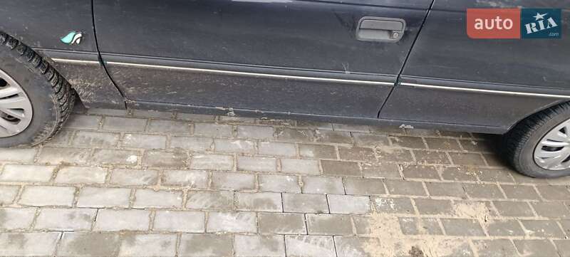 Хэтчбек Opel Astra 1993 в Тернополе фото 2 Хэтчбек Opel Astra 1993 в Тернополе