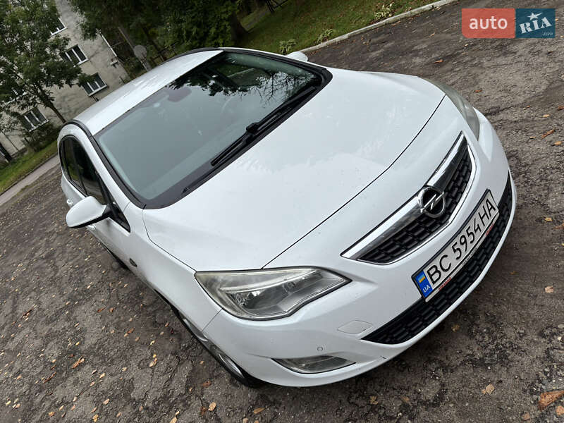 Универсал Opel Astra 2011 в Новом Роздоле фото 7 Универсал Opel Astra 2011 в Новом Роздоле