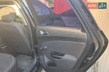 Универсал Opel Astra 2011 в 
