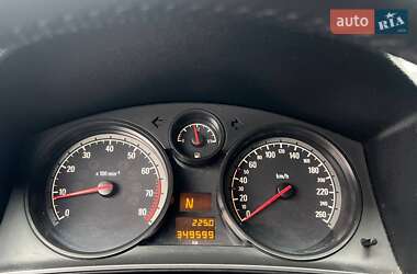 Хэтчбек Opel Astra 2005 в 