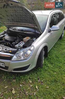 Универсал Opel Astra 2009 в 