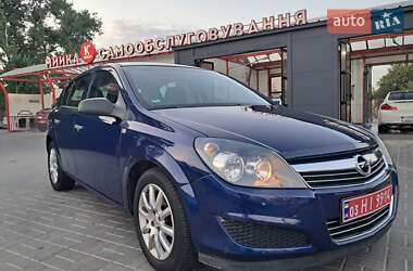 Хэтчбек Opel Astra 2009 в 