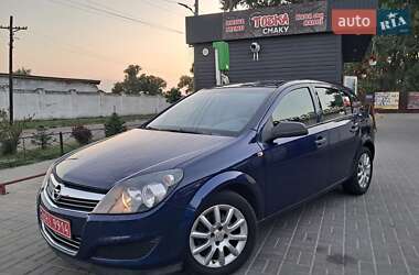 Хэтчбек Opel Astra 2009 в 