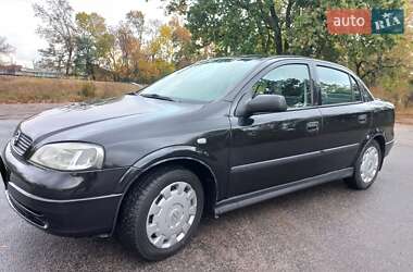 Седан Opel Astra 2008 в 