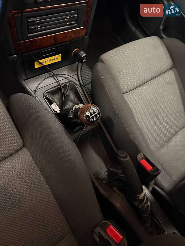 Хэтчбек Opel Astra 2002 в Калуше