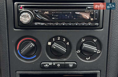 Седан Opel Astra 2009 в 