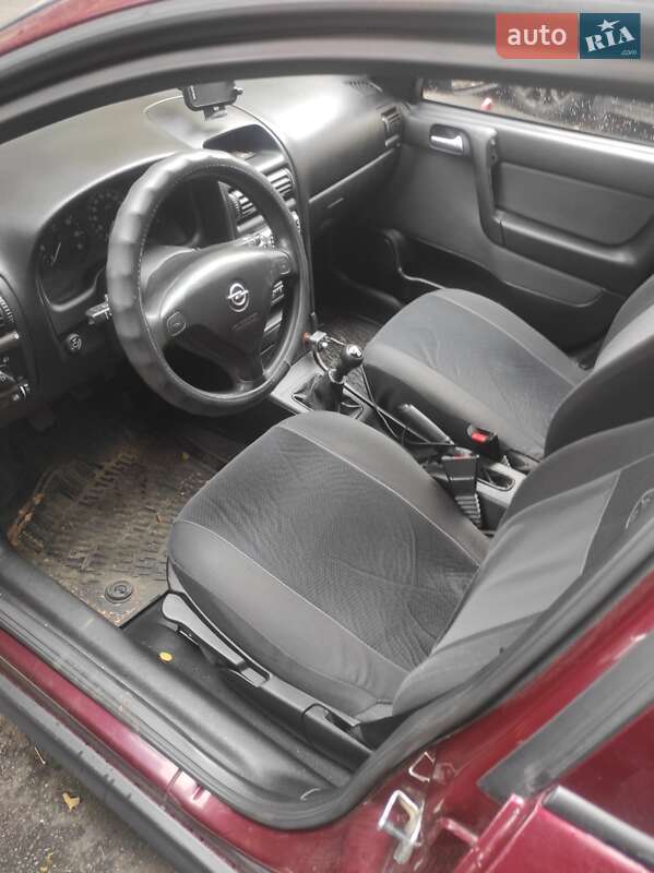 Седан Opel Astra 2007 в Сумах