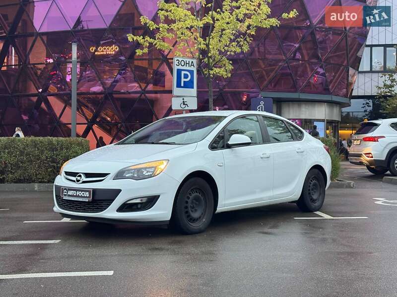 Седан Opel Astra 2020 в Києві фото 3 Седан Opel Astra 2020 в Києві